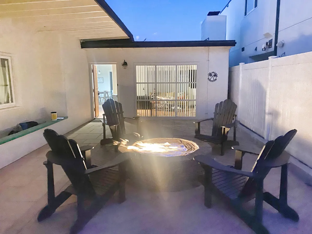 Hollywood Beachside Bungalow - Cute Mid-Century Style — photo 4