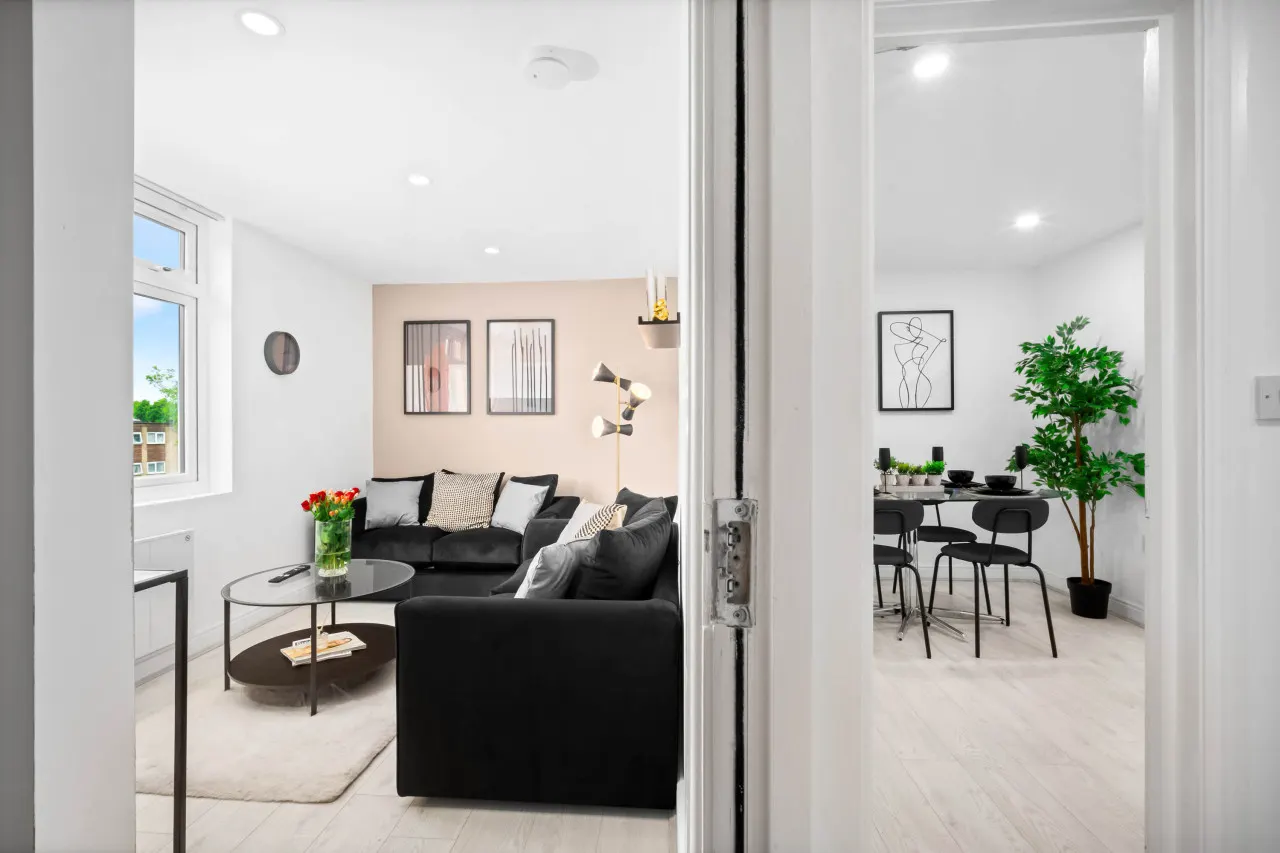Modern 2 Bedroom Apartment - WiFi - Smart TV 19