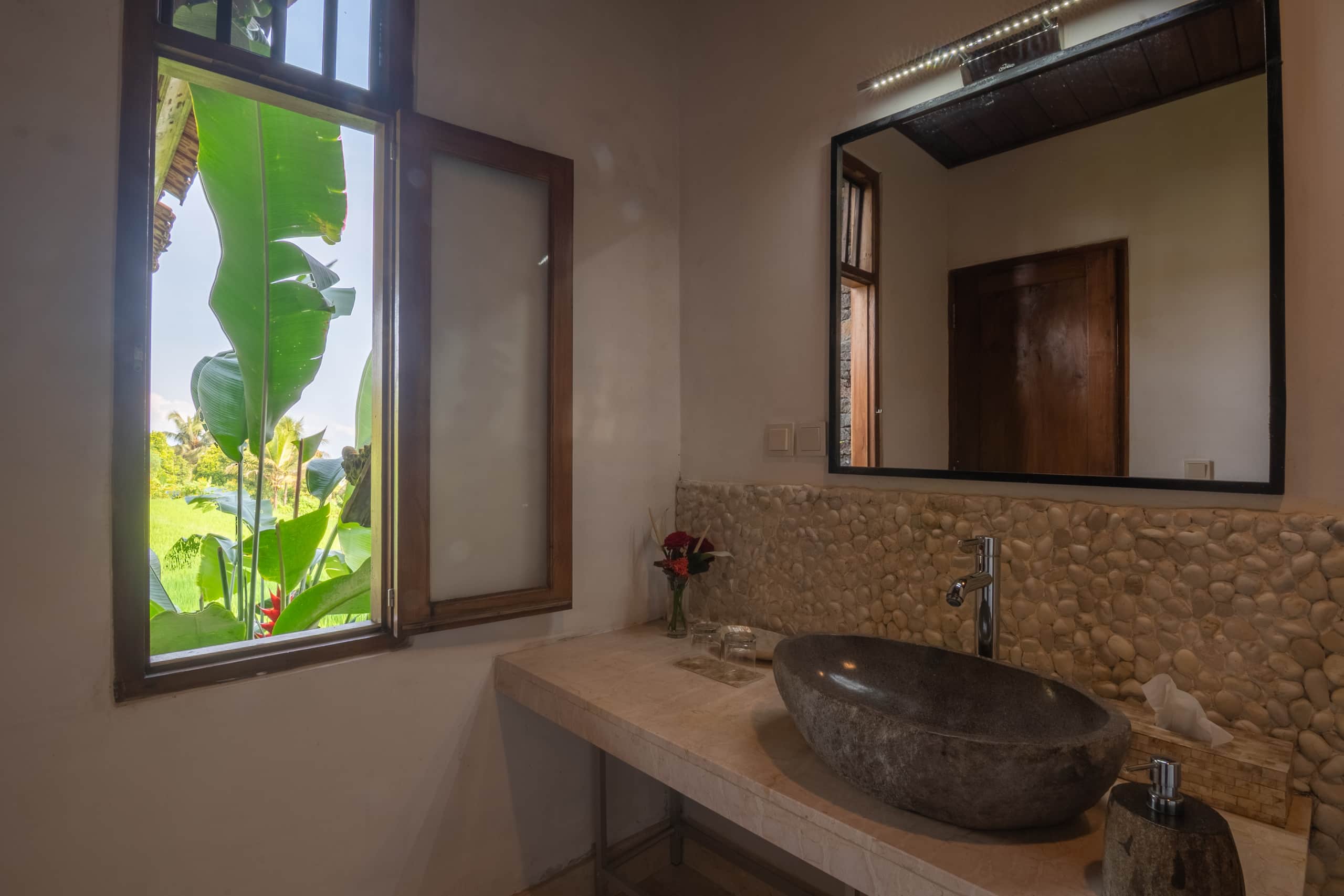 Lesong Hotel and Restaurant 14
