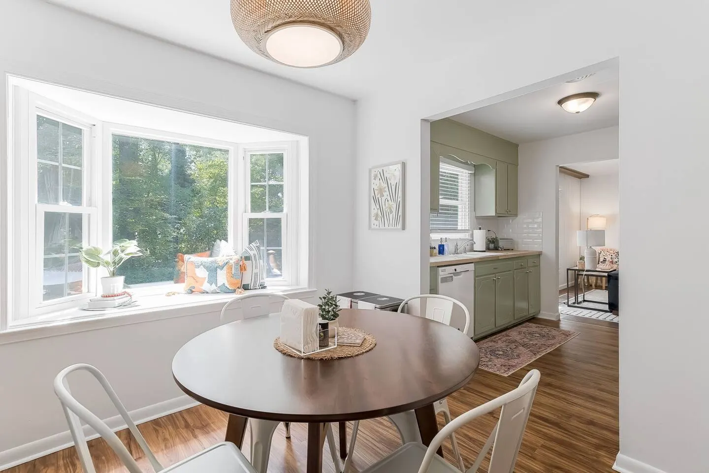 Elon 3BR Escape Walk to Campus Patio + BBQ 7