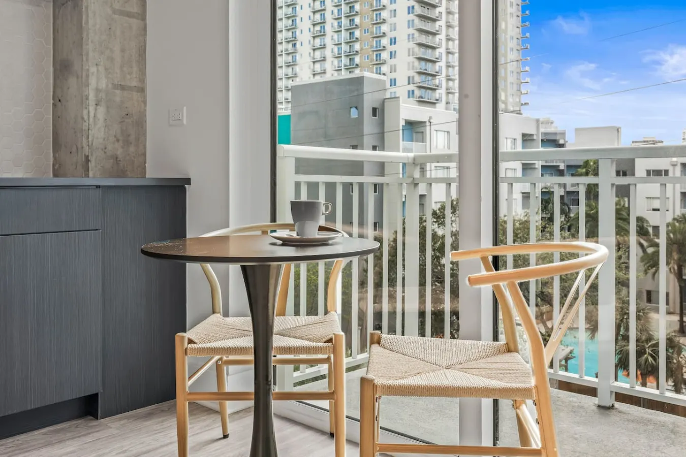 Chic Channelside Getaway in DT Close to DT! 4