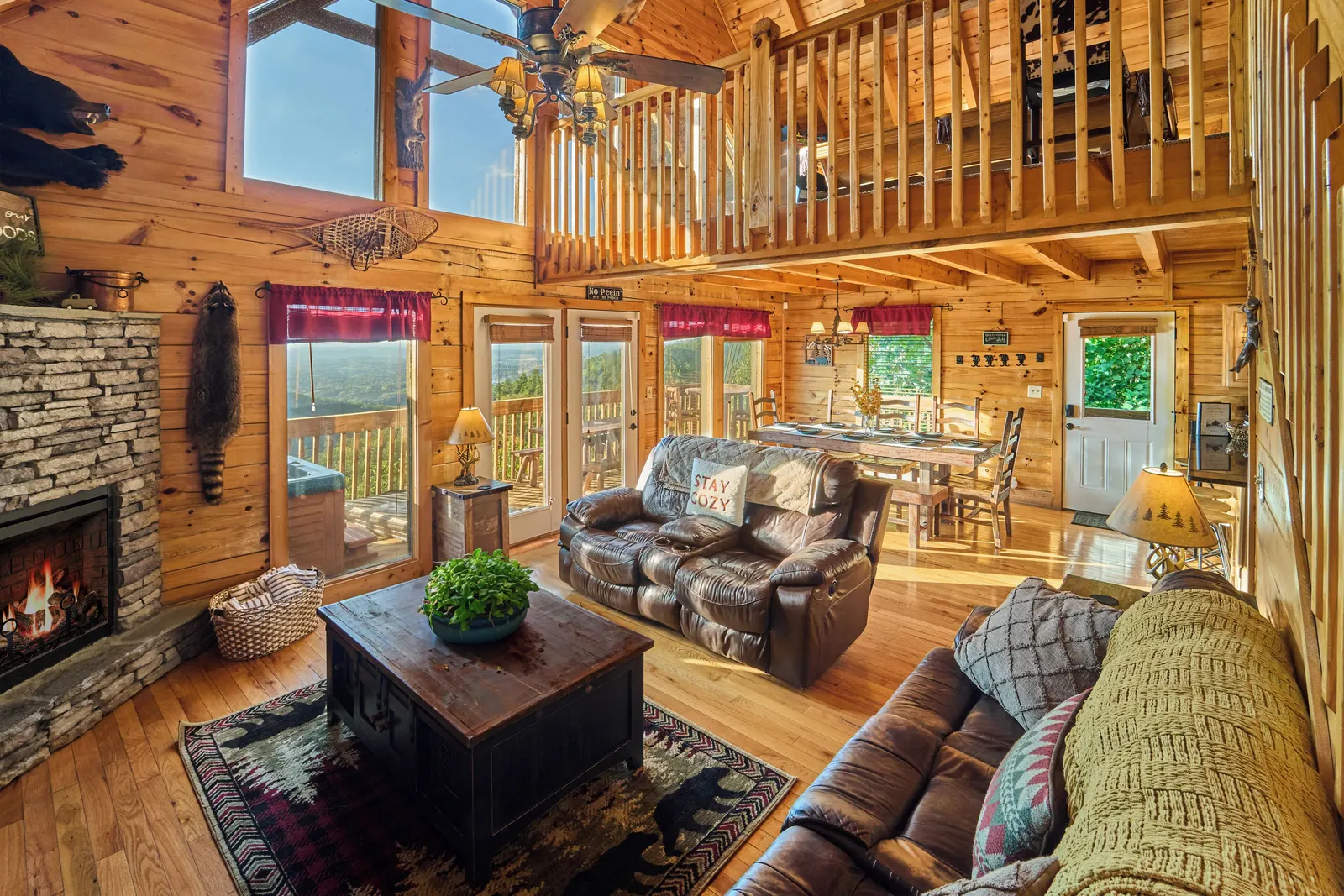 "Mama Bear", Mtn Views+Hot Tub+Pool Table+Theater 13