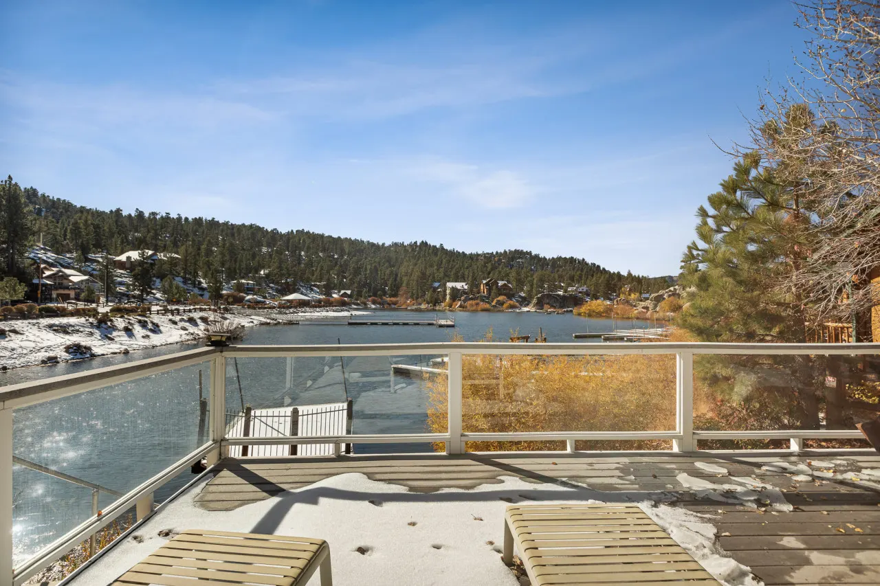 Lakefront Estate, Access to Private Dock on Boulder Bay — photo 5