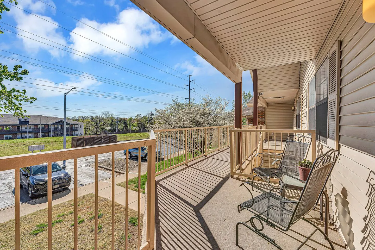 Beautifully Redone Condo Near Strip Pool & Sauna 12