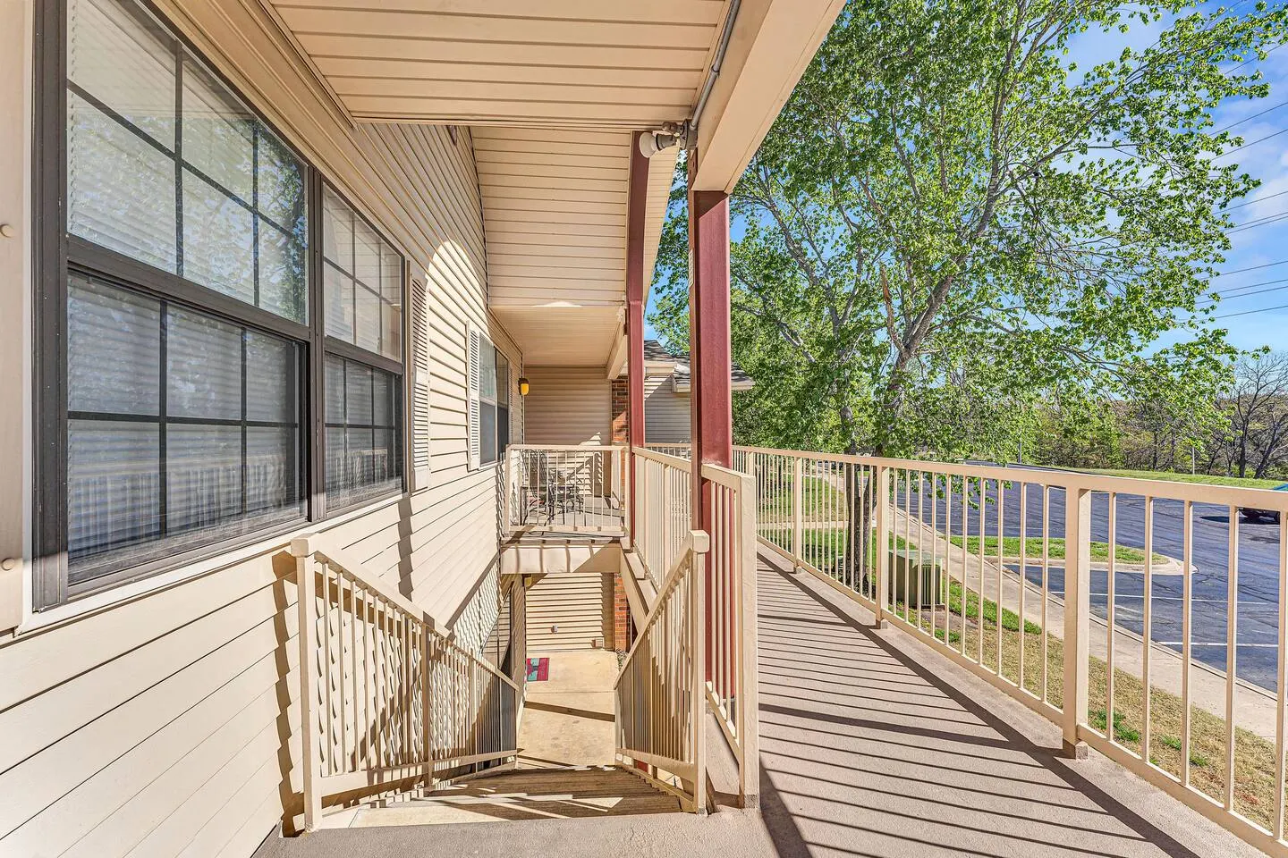Beautifully Redone Condo Near Strip Pool & Sauna 13