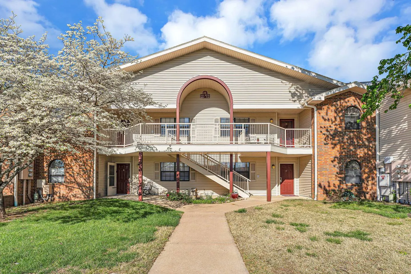 Beautifully Redone Condo Near Strip Pool & Sauna 4