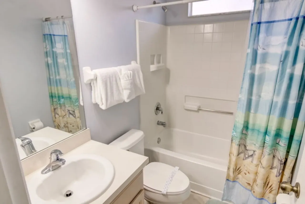 Charming 3-Bedroom Villa with Pool in Southern Dunes Golf & Country Club 10