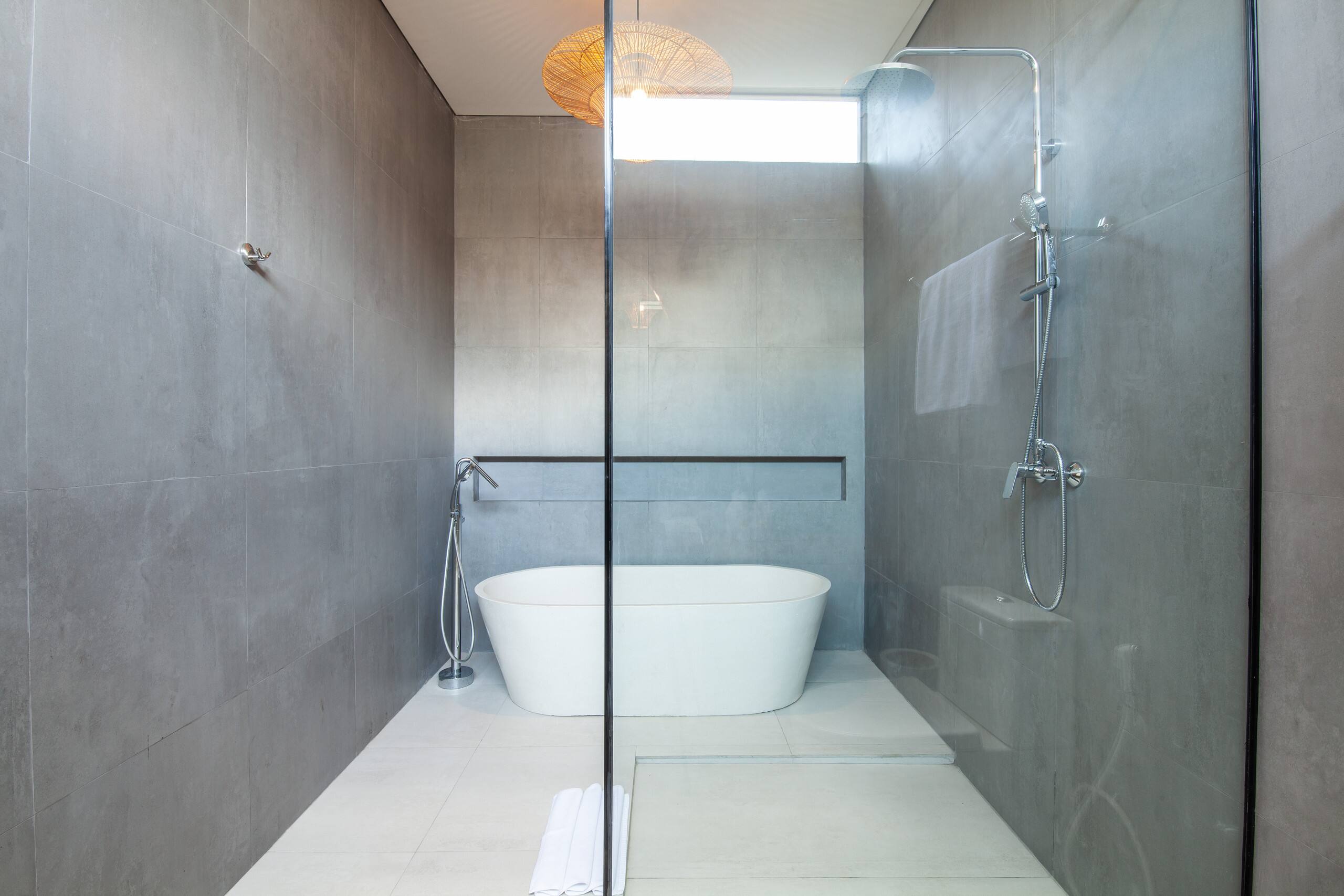 Villa in Central Canggu Private Pool 33