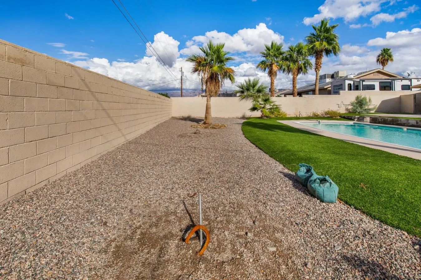 Havasu Runabout - Pool, Lake Views, Comfort — photo 2