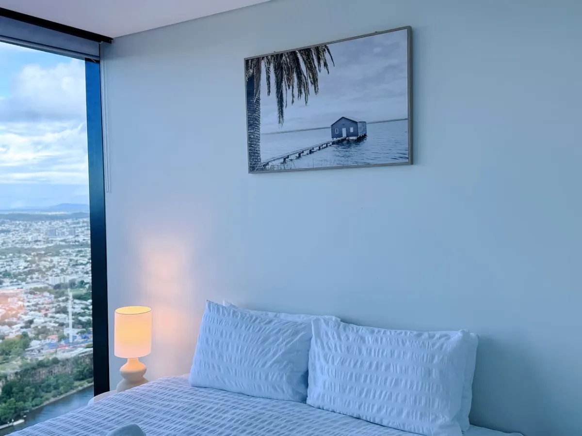 Horizon Haven with Panorama view 19