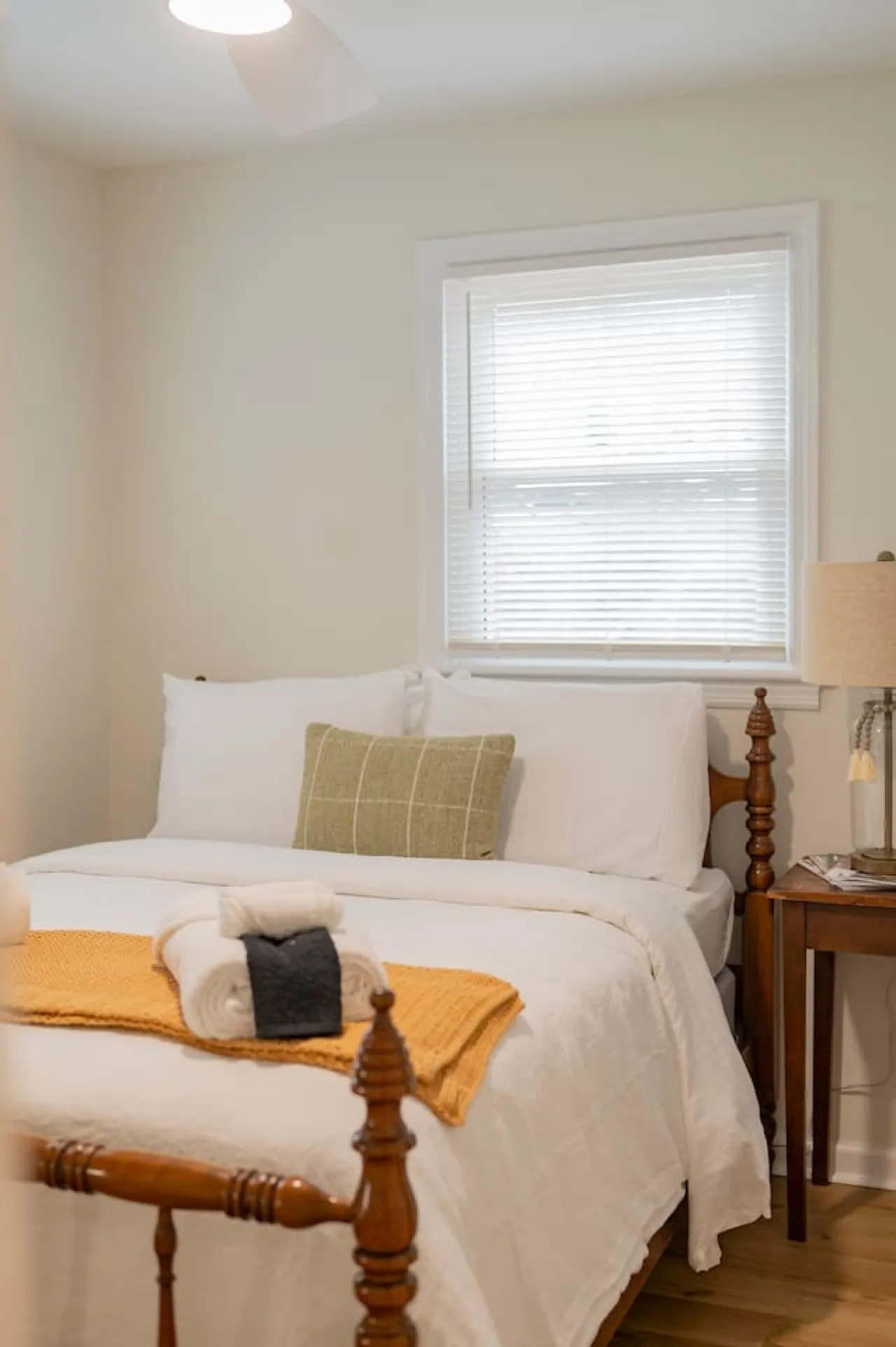 Quaint 3-BR Getaway Free Parking + Free WiFi 17