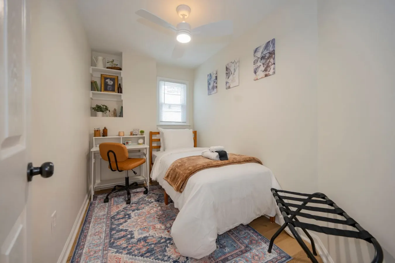 Quaint 3-BR Getaway Free Parking + Free WiFi 19