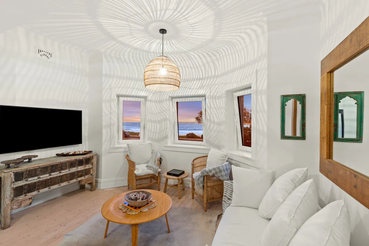 Beachside Boho Retreat by Sydney Dreams 18