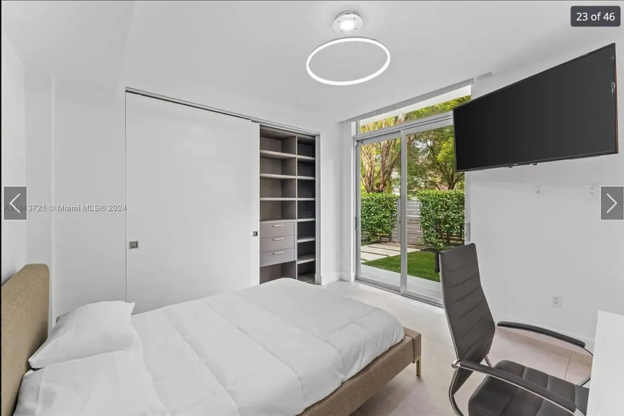 NEW 4BR Luxury Home in Brickell w/Rooftop Pool 13