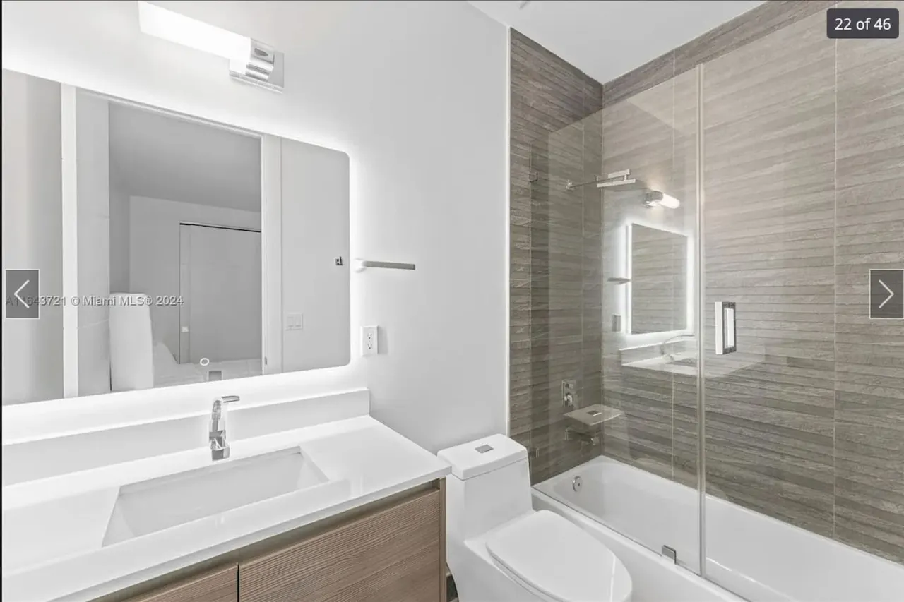 NEW 4BR Luxury Home in Brickell w/Rooftop Pool 15