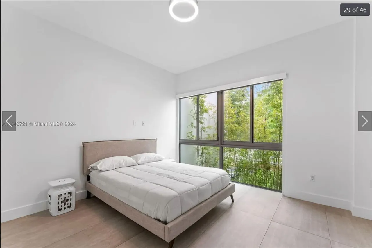 NEW 4BR Luxury Home in Brickell w/Rooftop Pool 19