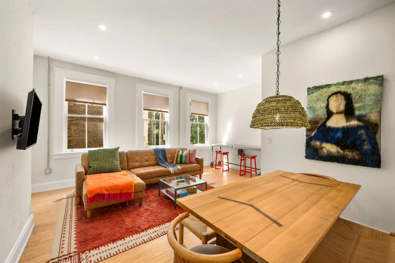 Lux Hidden Gem, 2bd w/ Patio Steps from All OTR 9