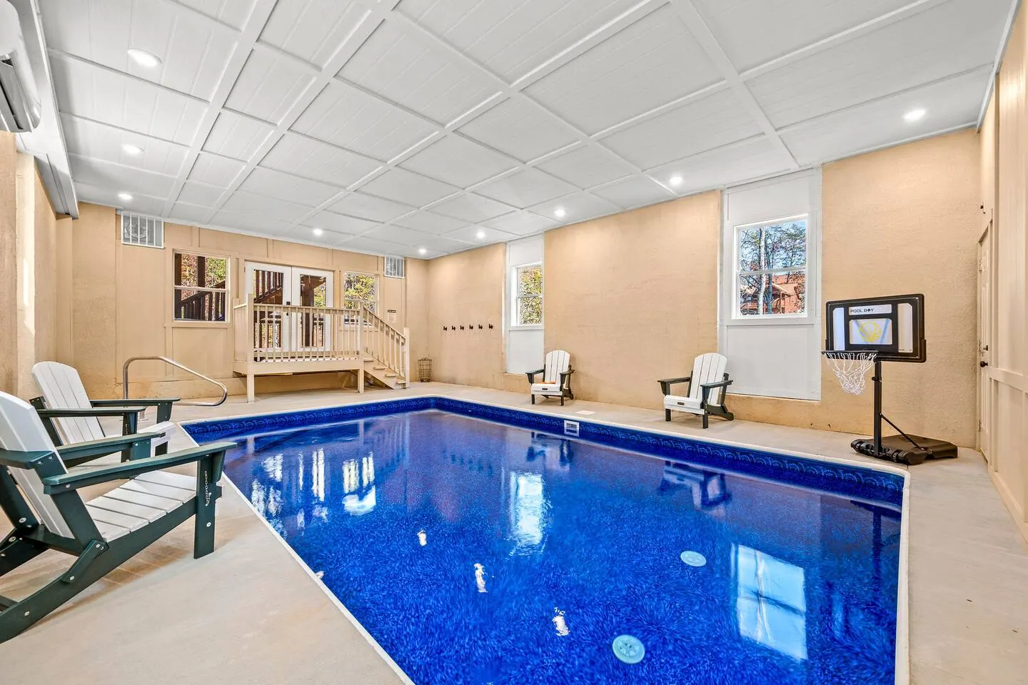 Stunning Luxe Cabin Indoor Heated Pool Sleeps 28 4