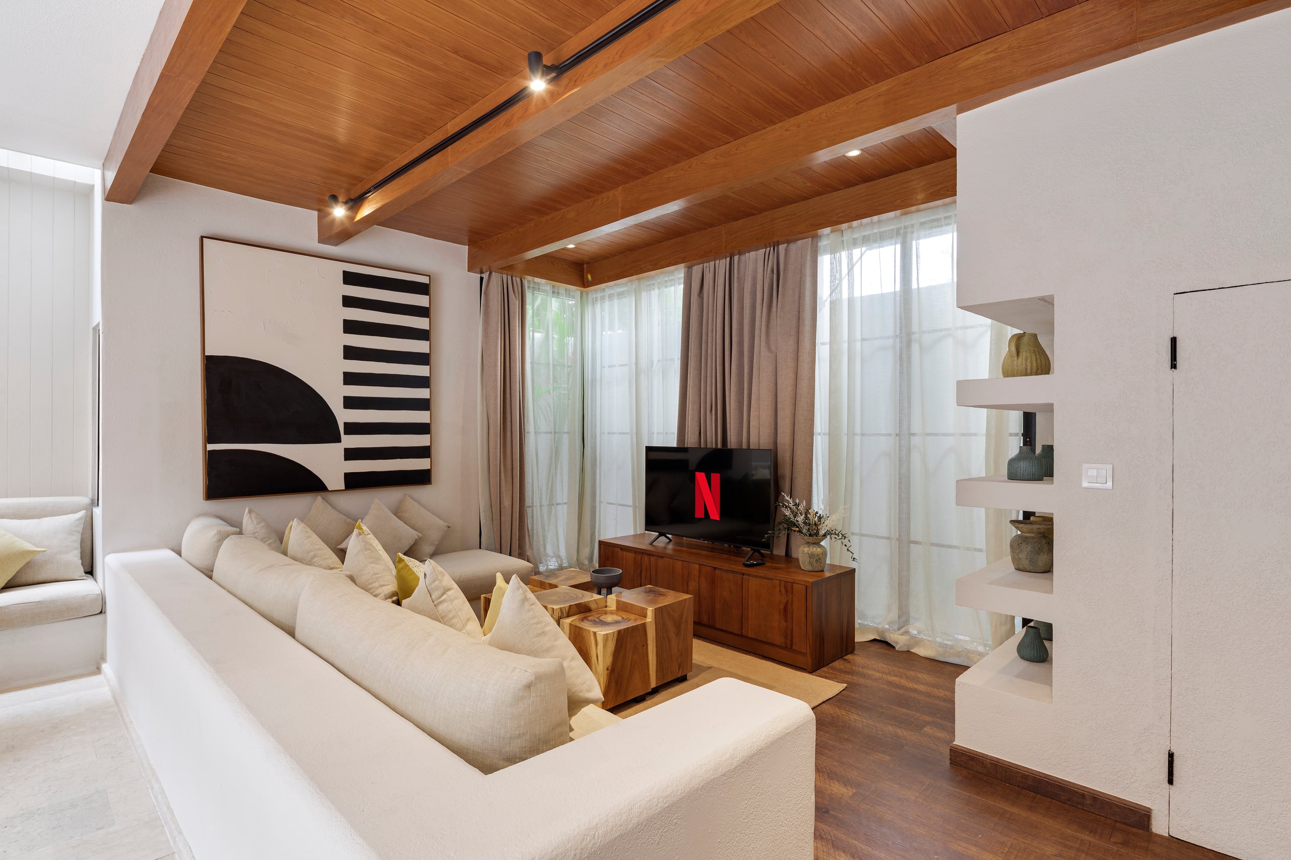 NEW Nila Villa with Big 2BR+Pool - Finns|Atlas 7