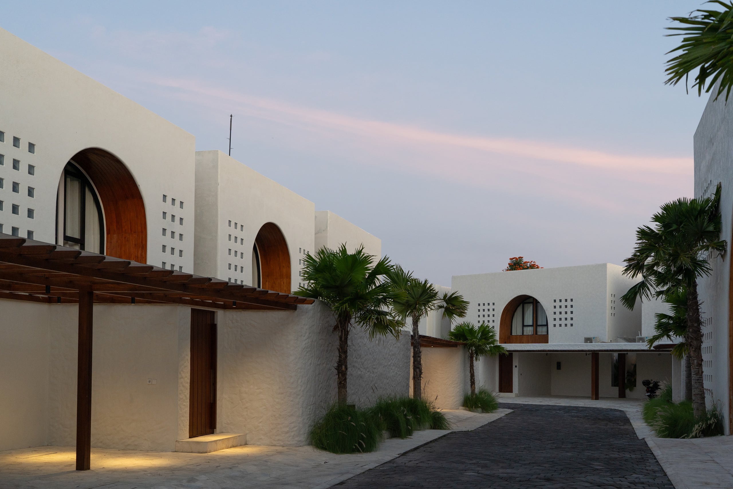 NEW Nila Villa with Big 2BR+Pool - Finns|Atlas 26