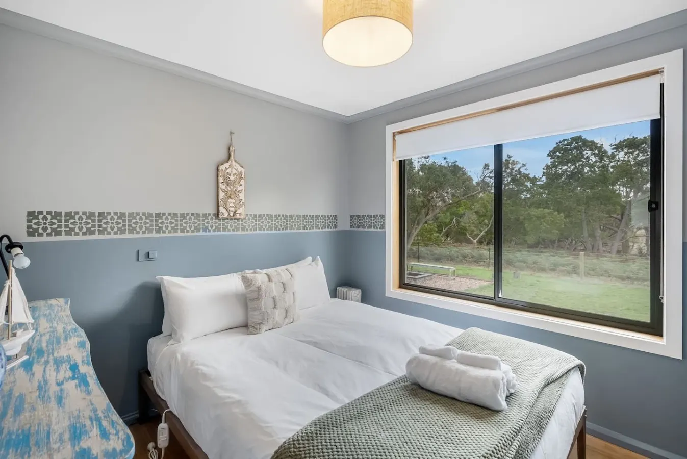 Clifton Beach Home on 5.5 Acres, Wood Fire & Deck 16