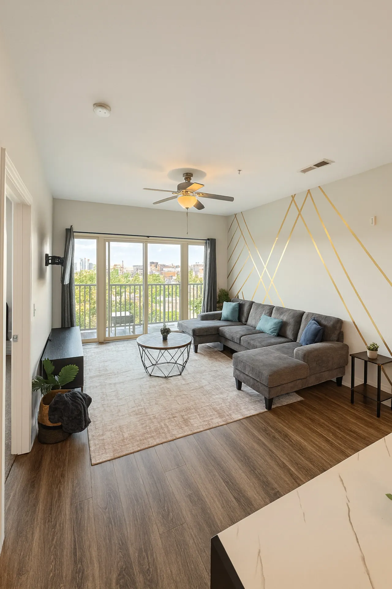 Across from UAB Spacious 2BR Retreat 3a 9