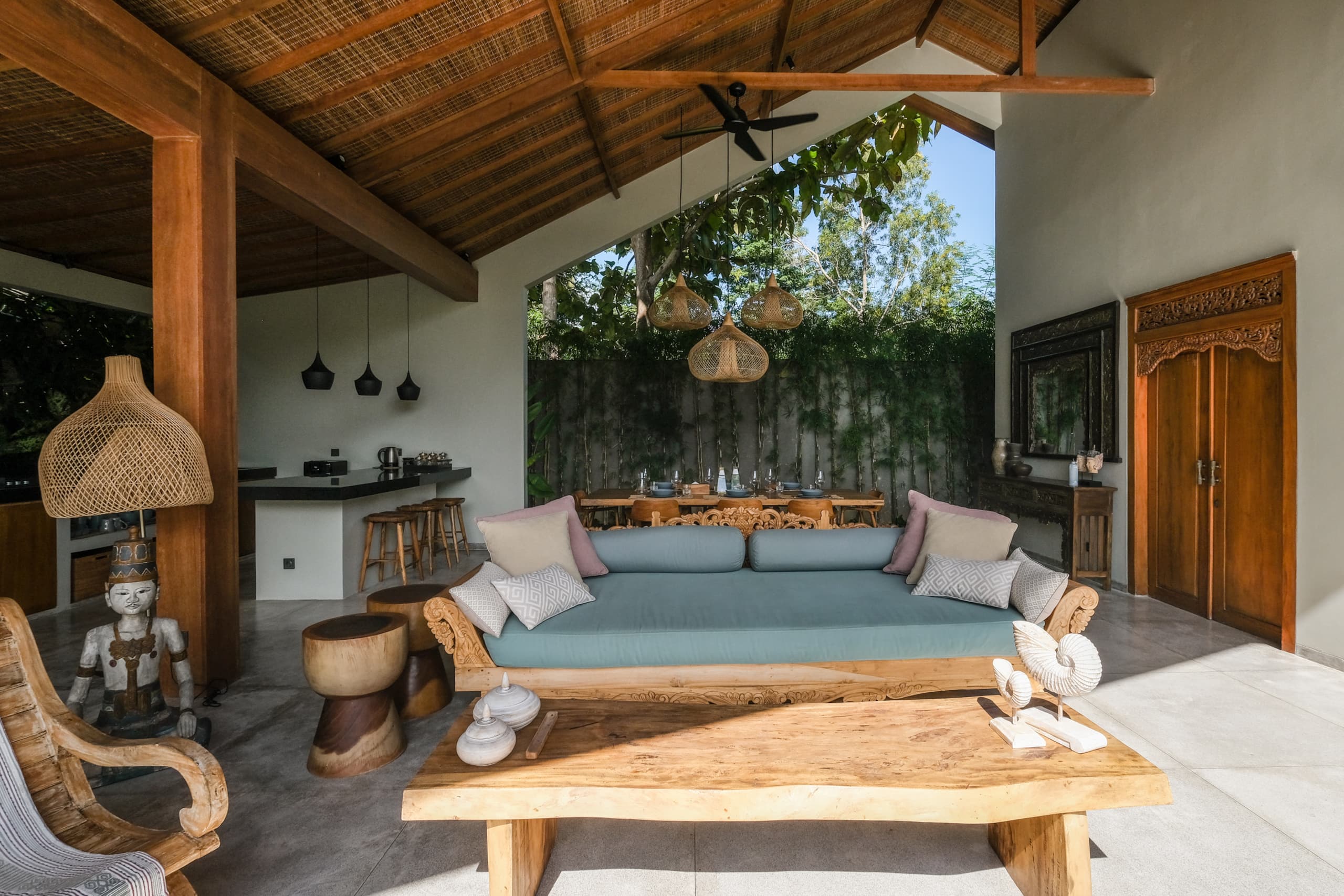 Villa Kikaa: Semi-Open Concept with Balinese Twist — photo 4