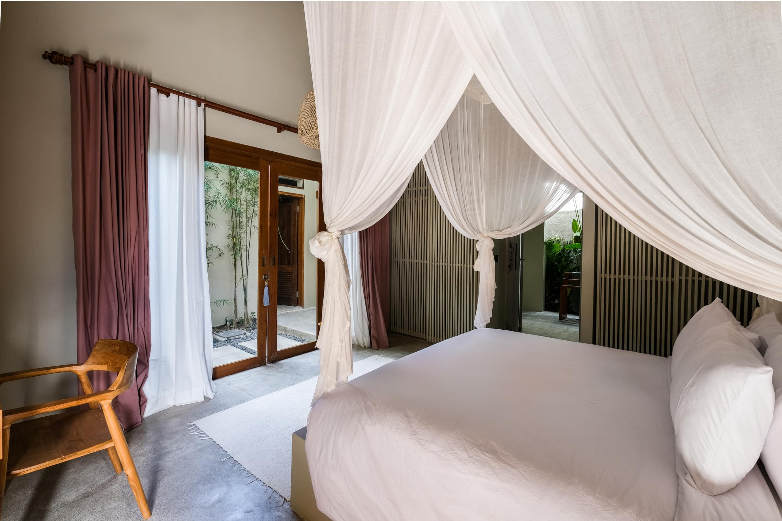 Villa Kikaa: Semi-Open Concept with Balinese Twist 15
