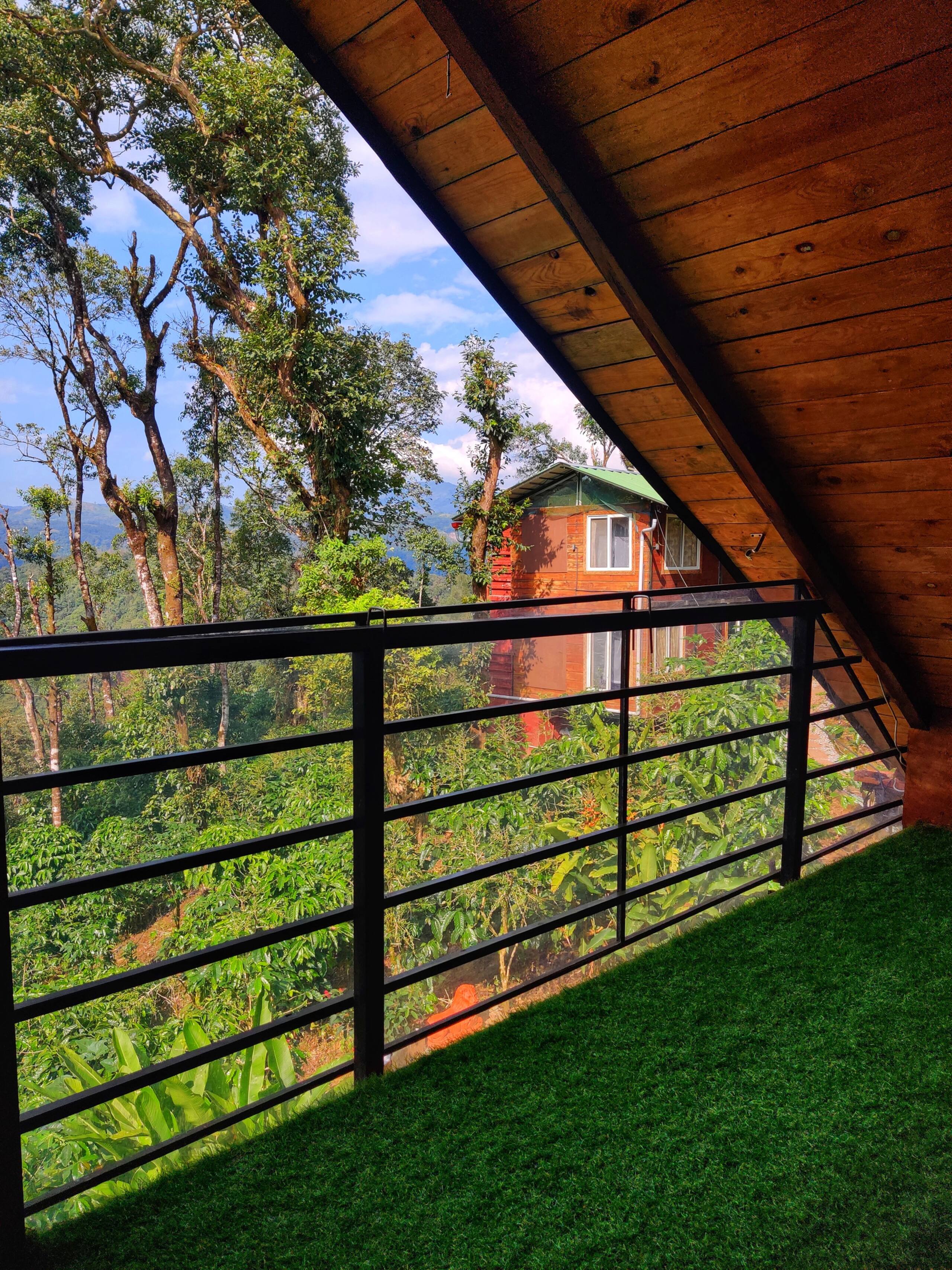 Woodpecker Estate-Wooden villa, mountain view 20