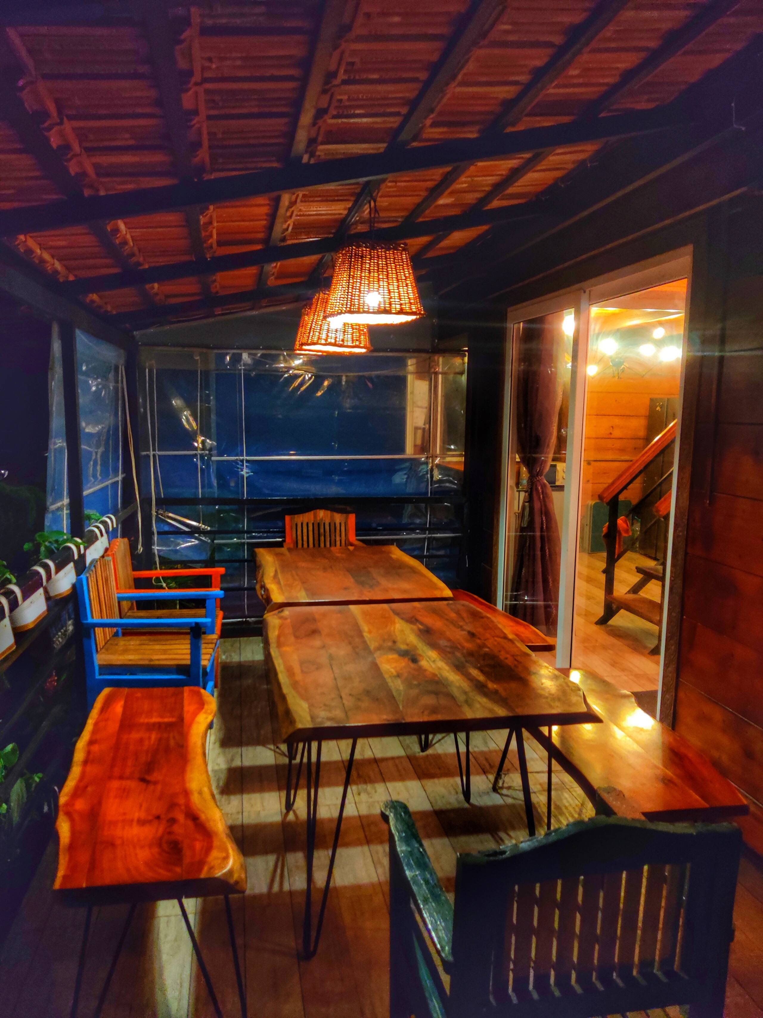 Woodpecker Estate-Wooden villa, mountain view
