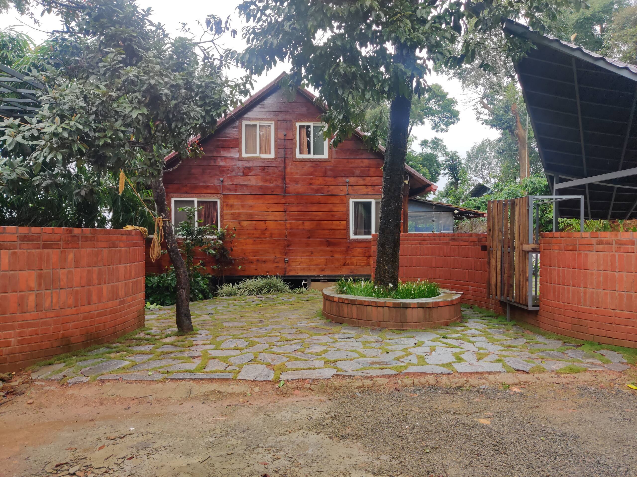 Woodpecker Estate-Wooden villa, mountain view 17