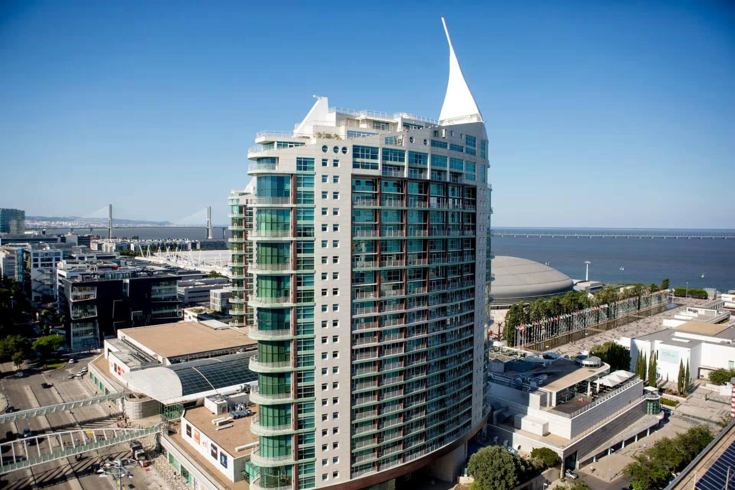 Tivoli Oriente Lisboa Hotel, Junior Suite with Ri 1