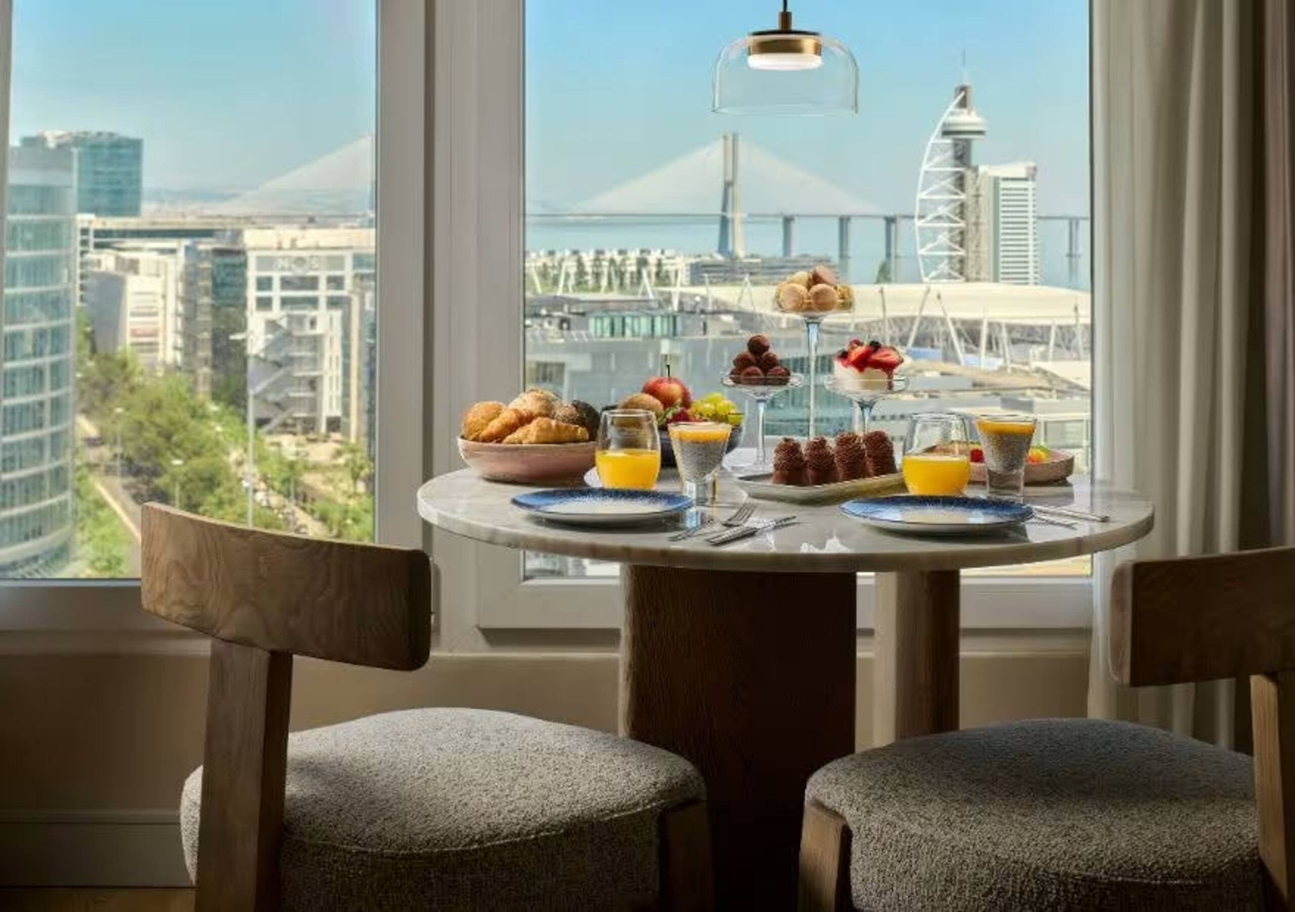 Tivoli Oriente Lisboa Hotel, Junior Suite with Ri 5