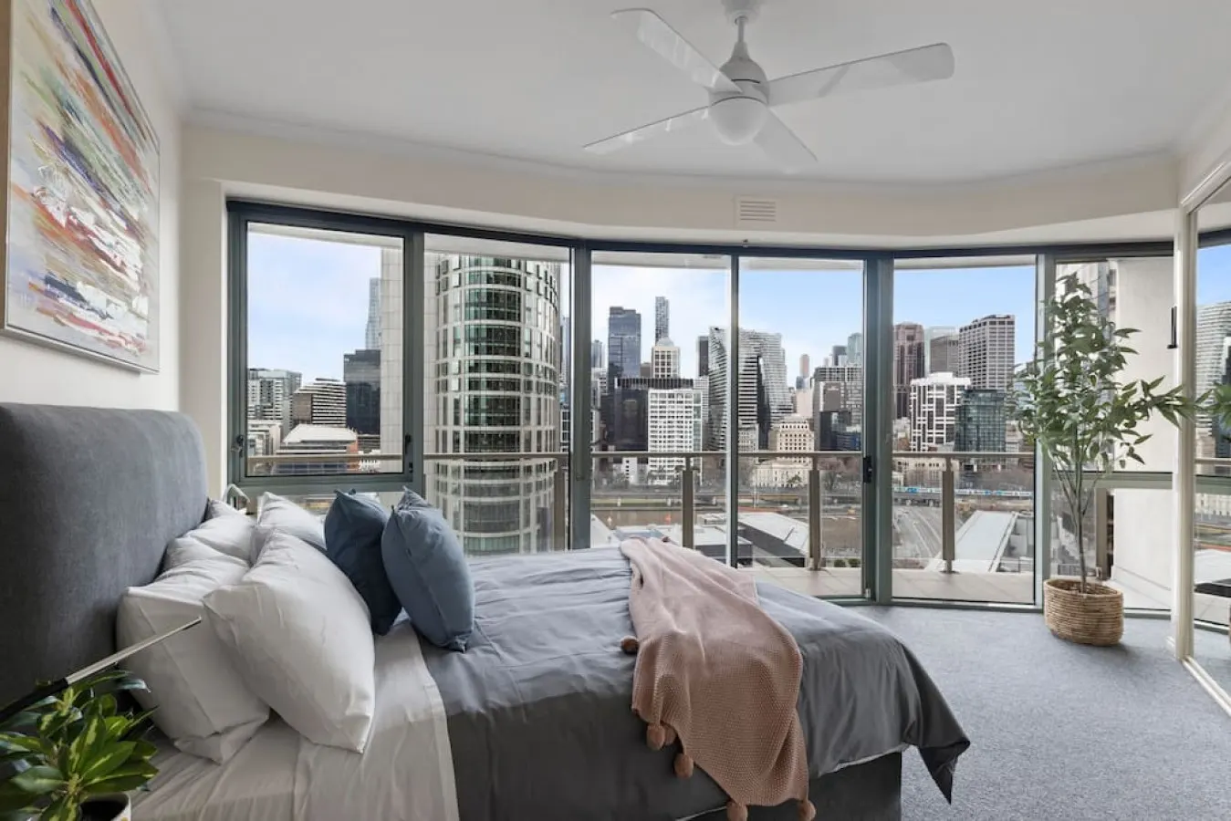 Ellie: 3 Bed, 2 Bath, Penthouse Style Apartment 20