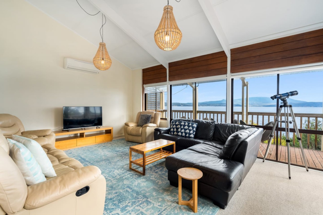 South Arm Waterfront Beach House, Beach Access — photo 5