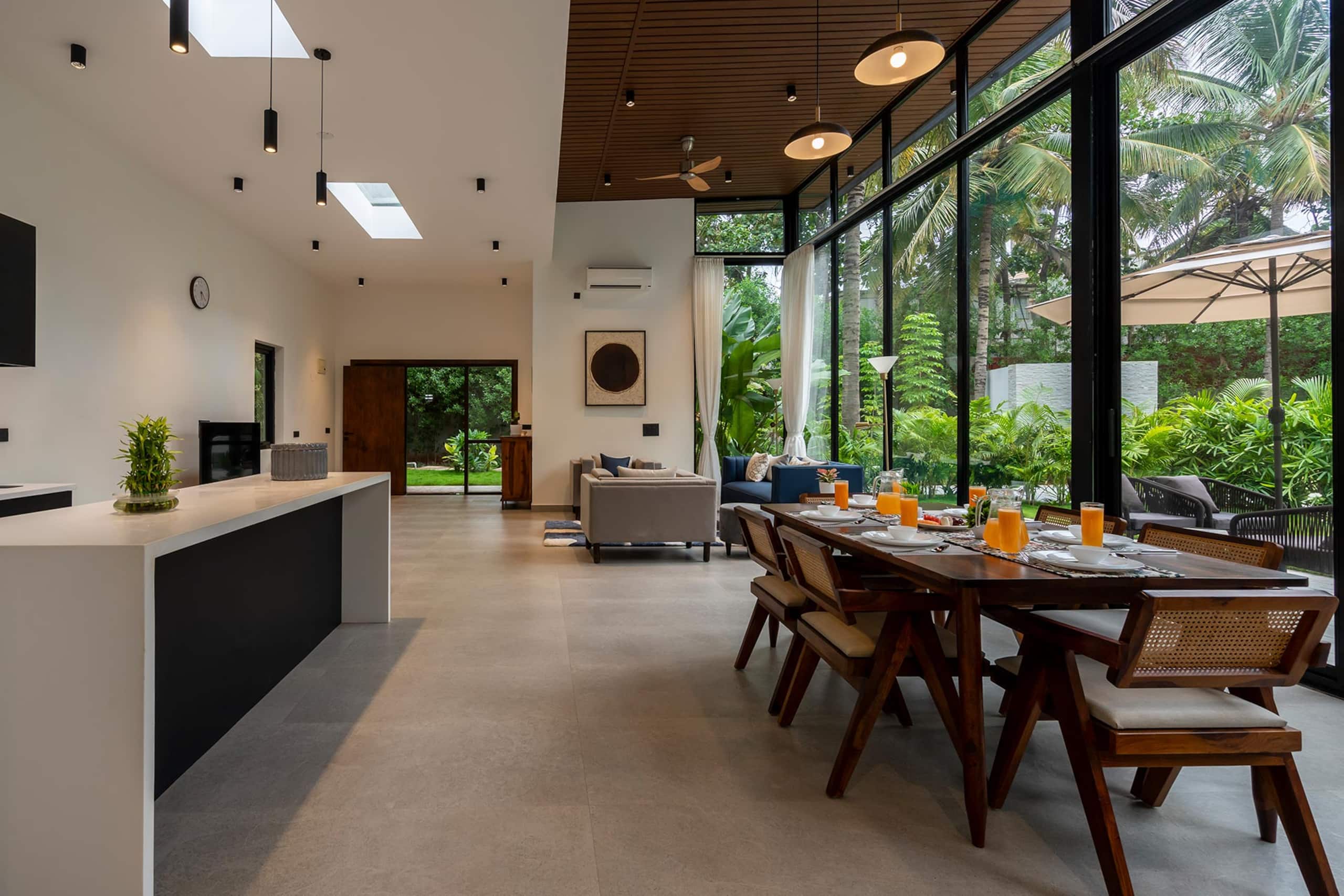 Stayvista Luxury 5-Bedroom M Villa with Pool in Bangalore — photo 4
