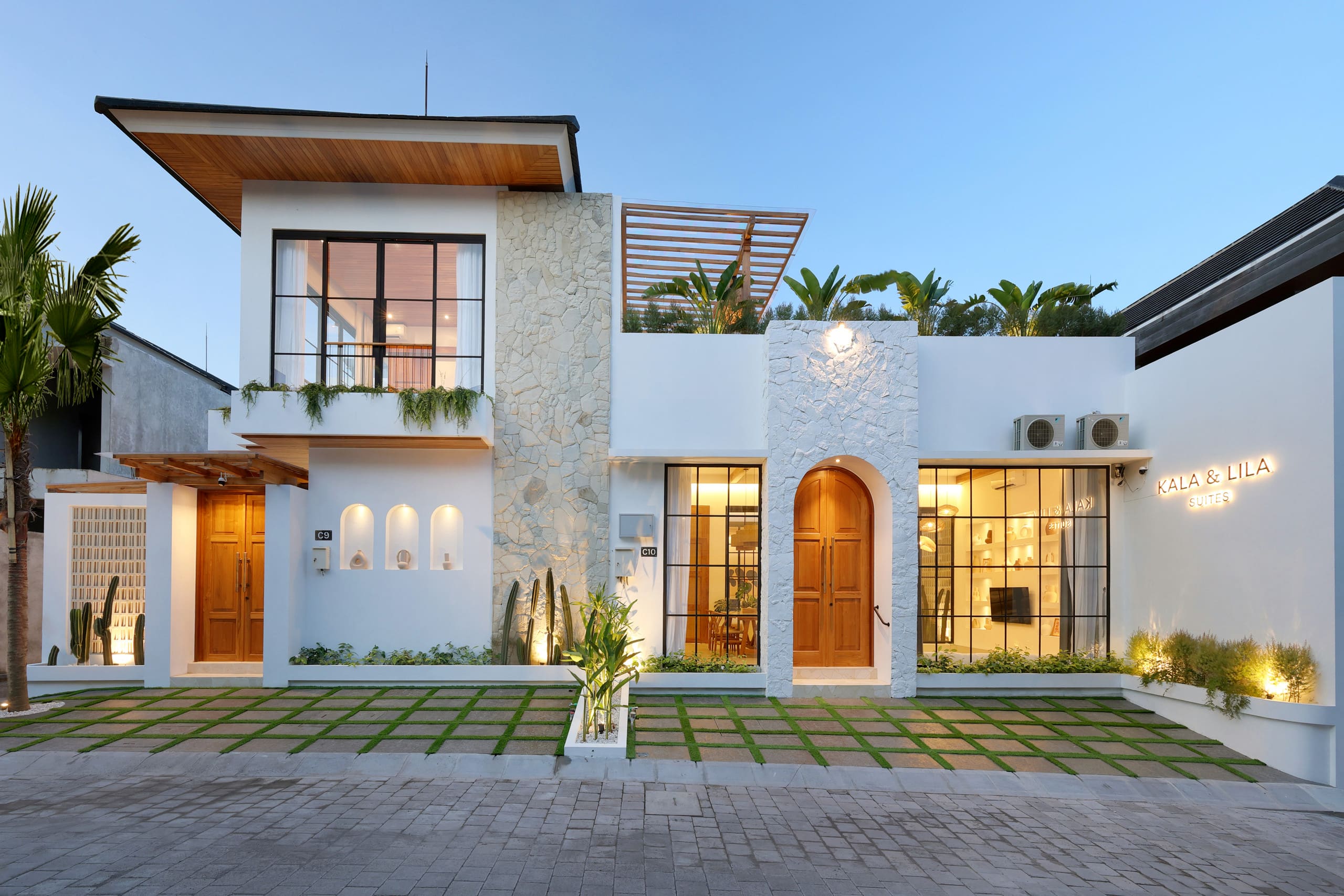 Quiet Canggu Villa Enclosed Living Private Parking — photo 4