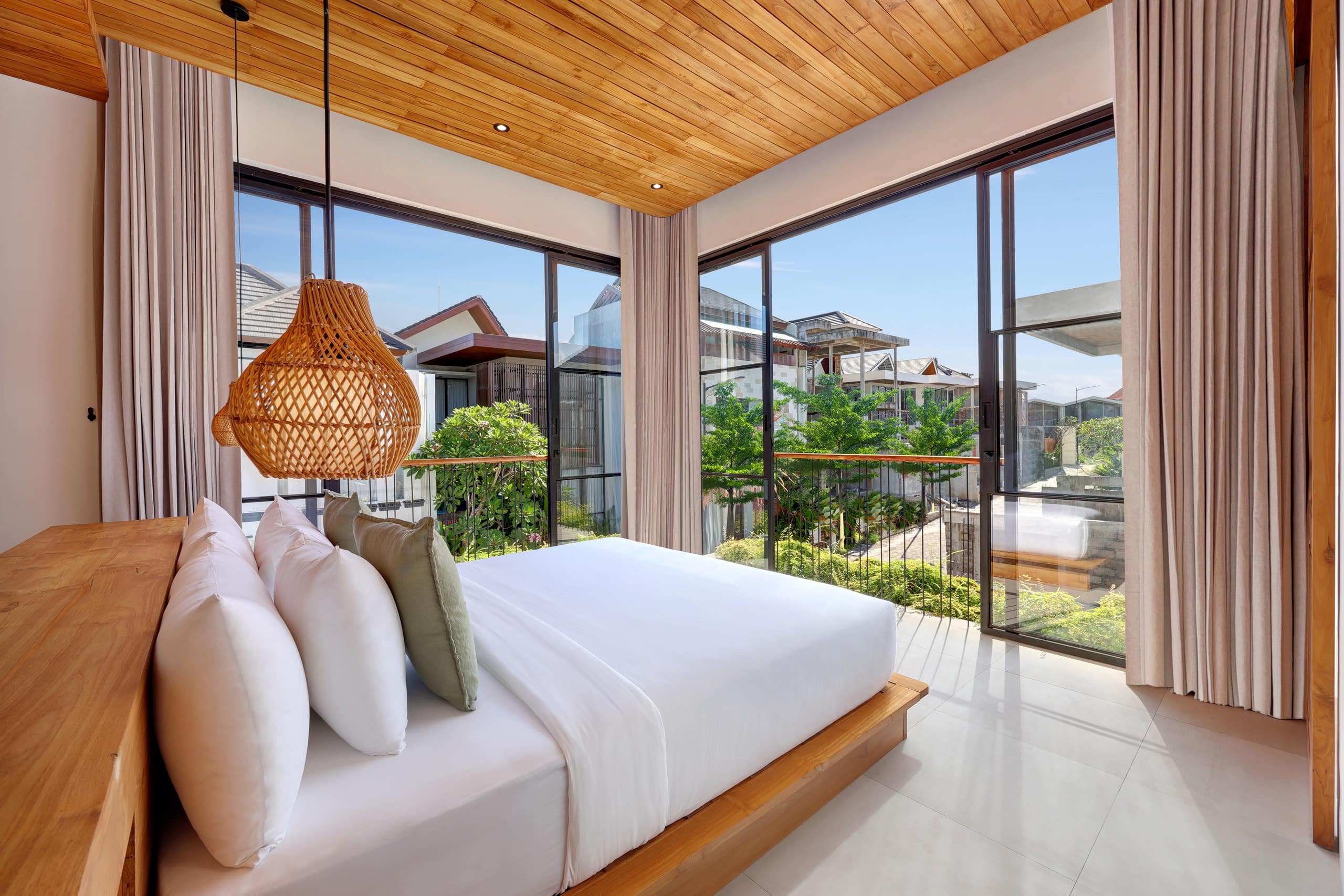 Quiet Canggu Villa Enclosed Living Private Parking — photo 5