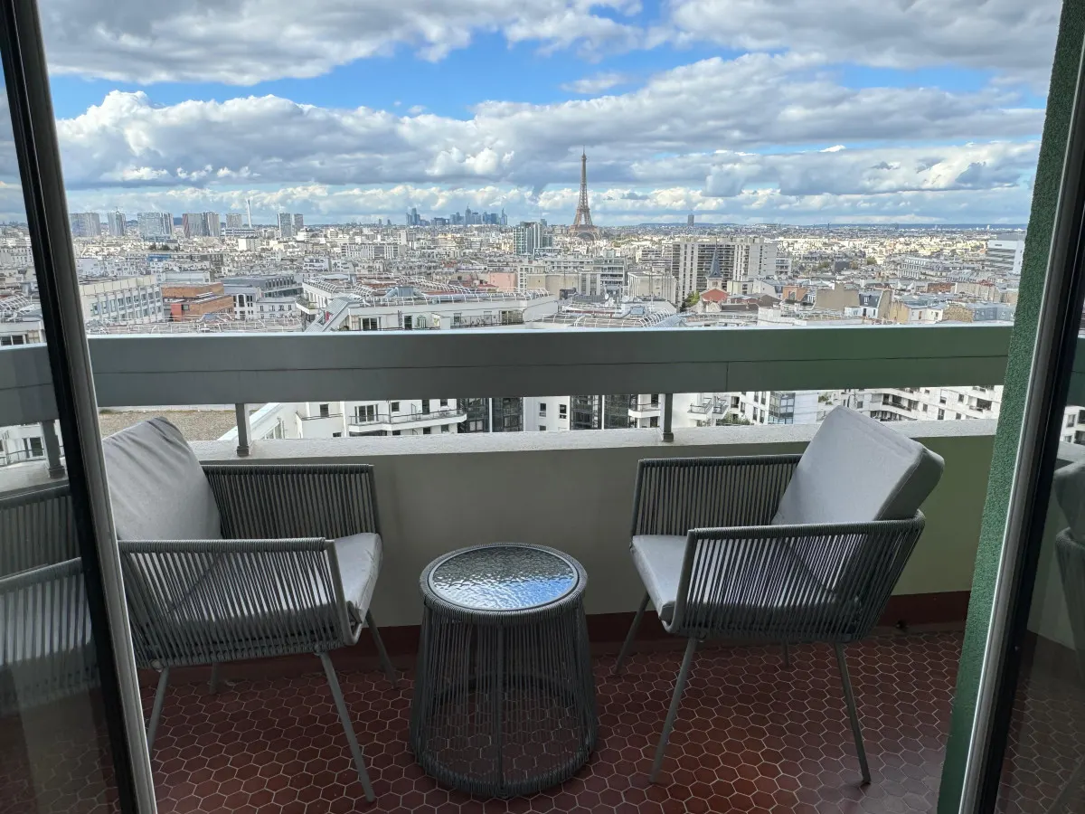 Montparnasse - Vue Tour Eiffel - Balcon 10