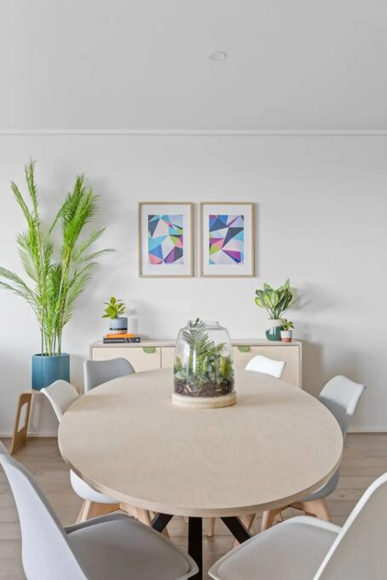 Ariel: 3 Bed, 2 Bath, Penthouse Style Apartment 7