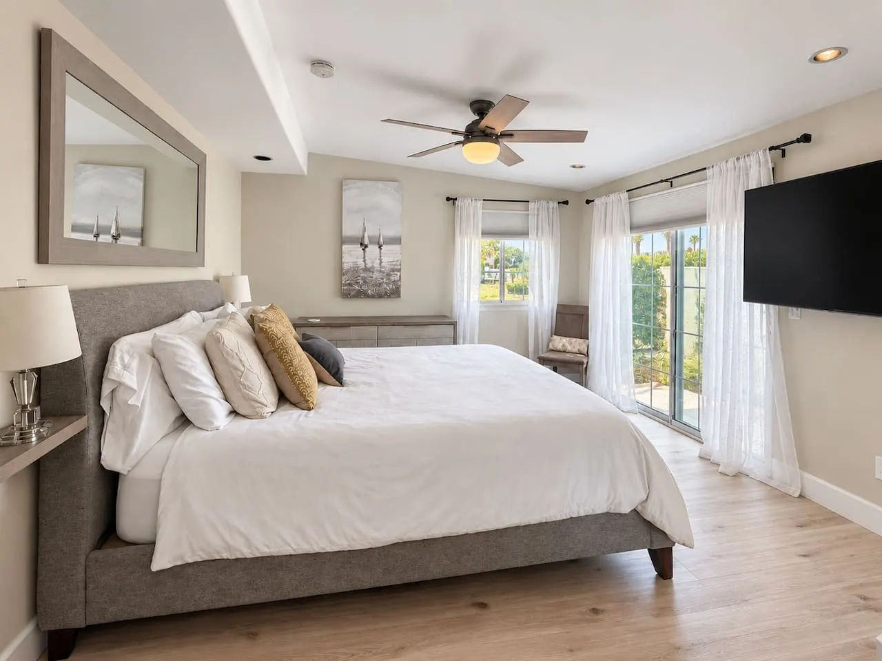 The Nest: Saltwater Pool w/ Spa and Private Casita 16