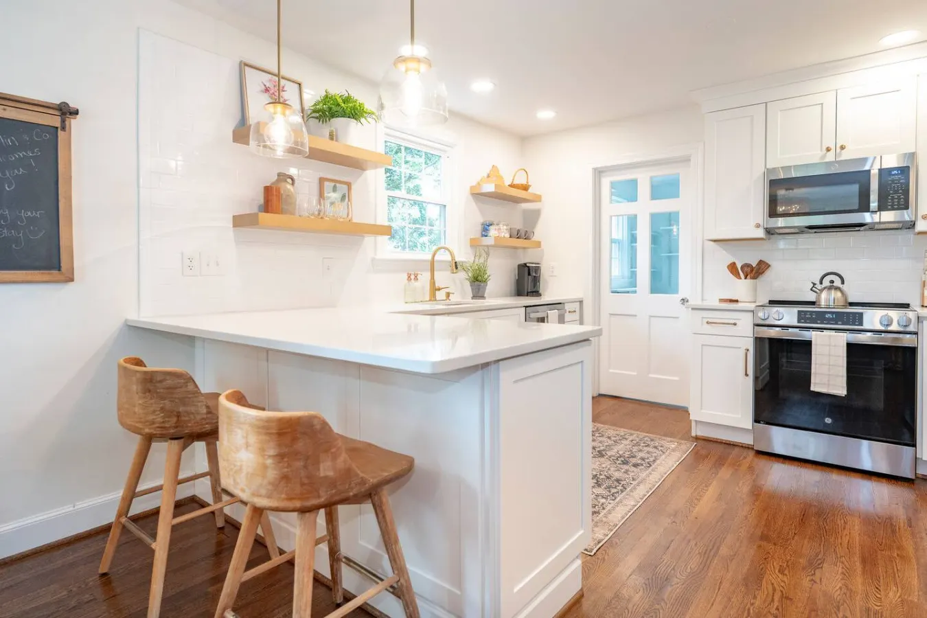 Beautiful 3 Bedroom Escape 19