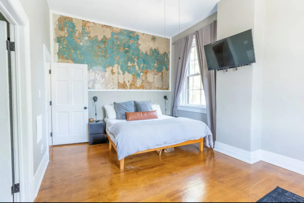 Dorchester- 2 King beds in downtown Lynchburg! 13