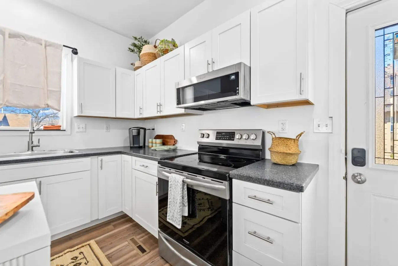 The Cozy Corner - A 2BR Retreat 16