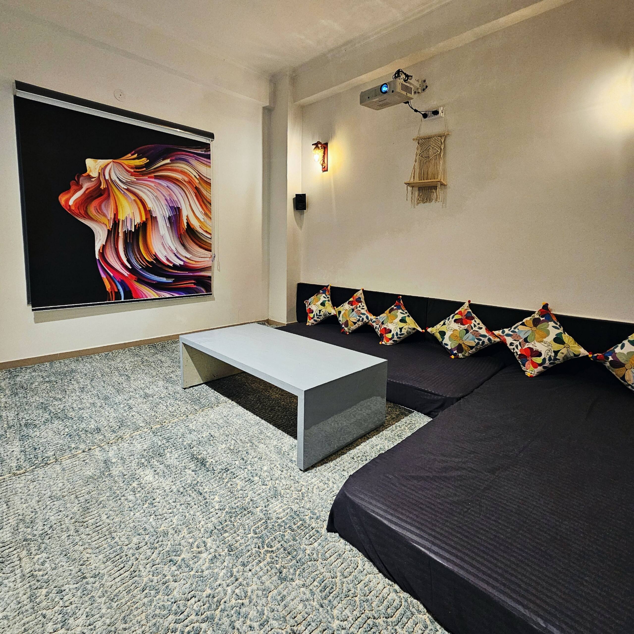 Luxury Villa with Projector Room (Near Kasauli) 7