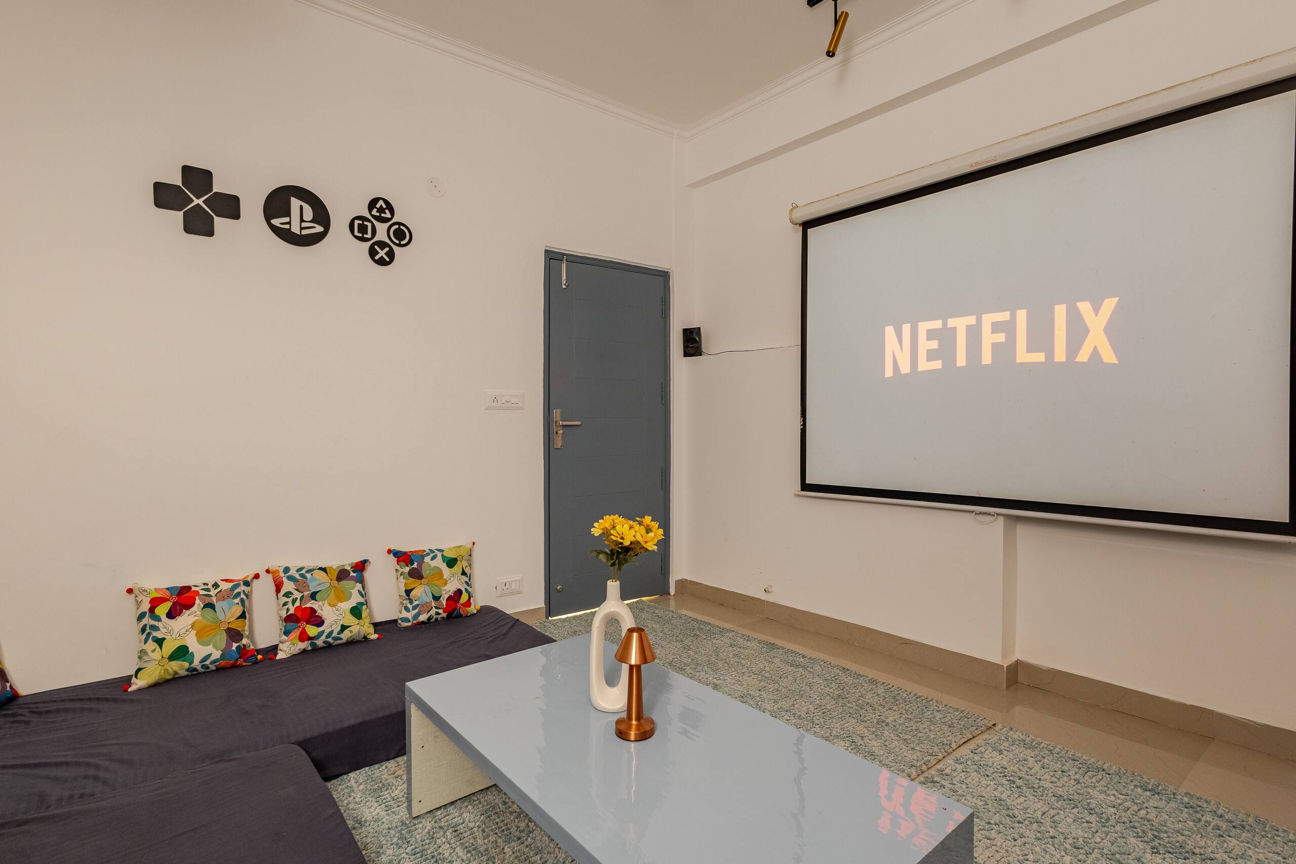 Luxury Villa with Projector Room (Near Kasauli) 6