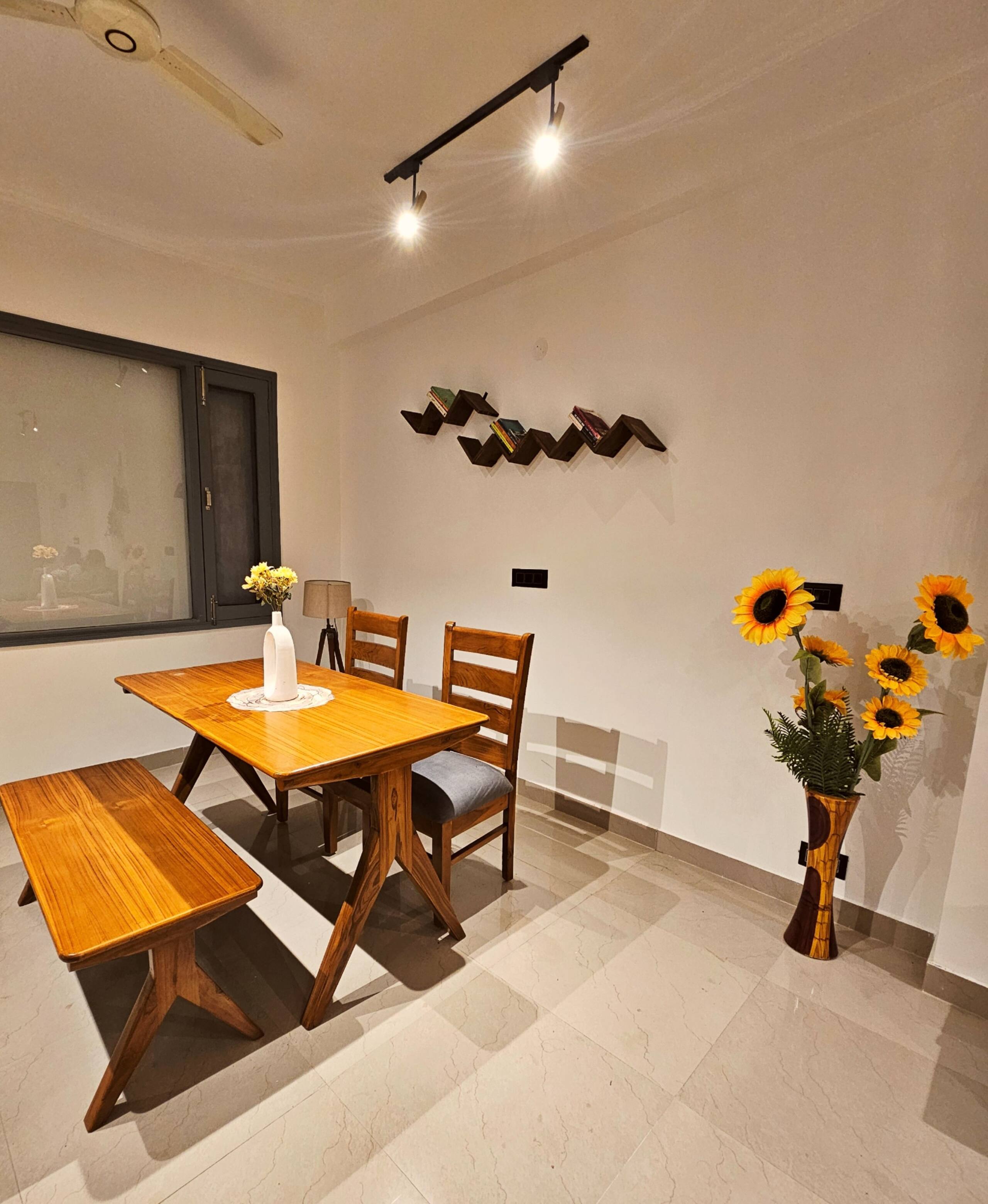 Luxury Villa with Projector Room (Near Kasauli) 12