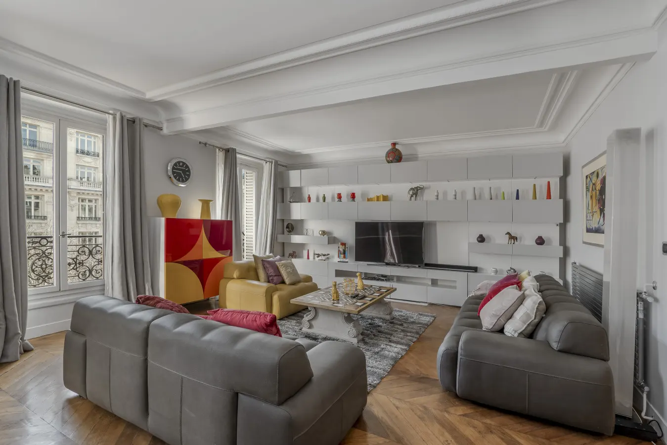 Luxury 4 Bed Residence - Next to Arc de Triomphe 2