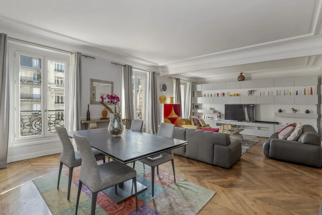 Luxury 4 Bed Residence - Next to Arc de Triomphe 4