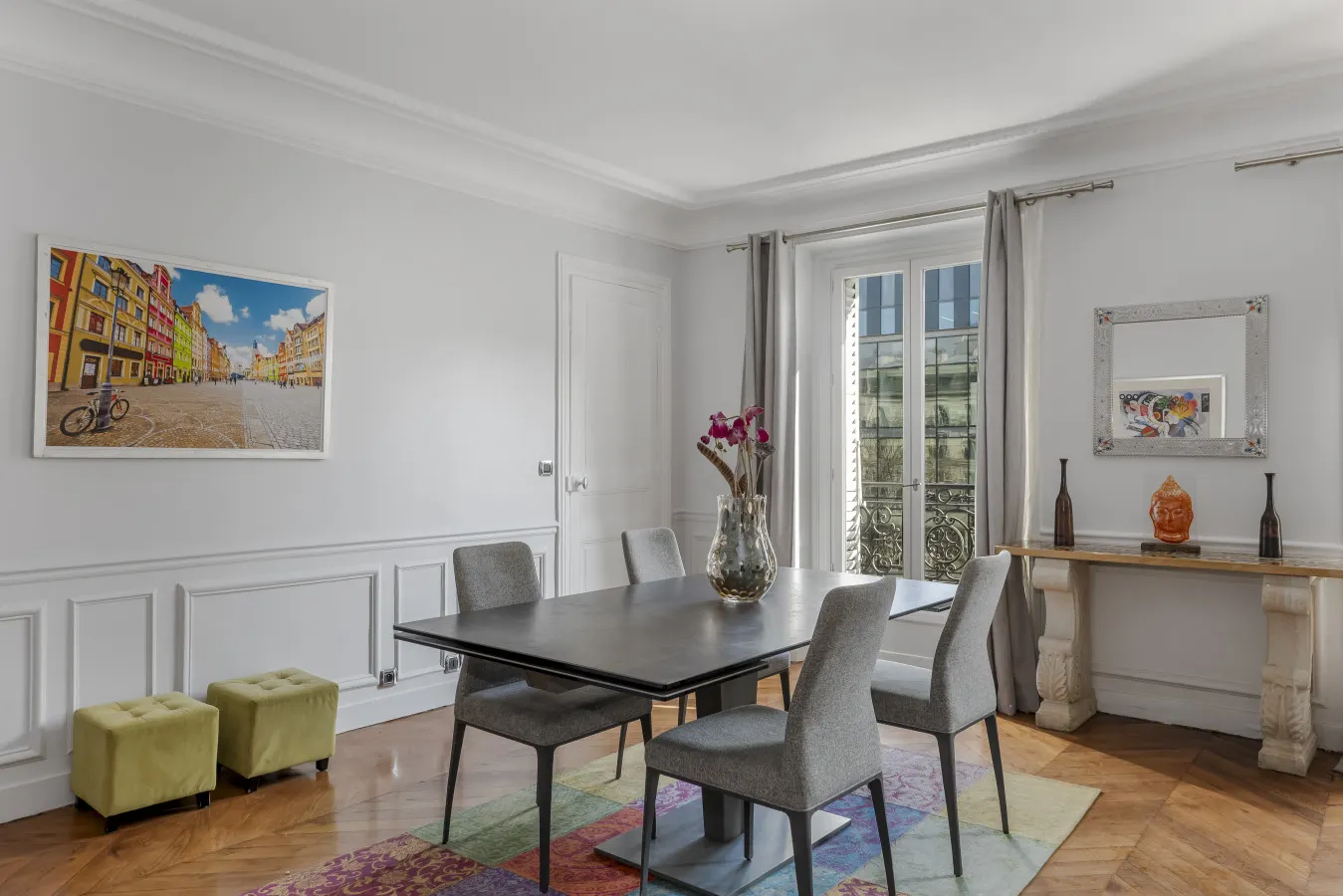 Luxury 4 Bed Residence - Next to Arc de Triomphe 5
